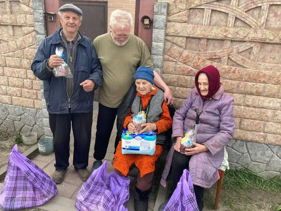 Доставка допомоги людям похилого віку