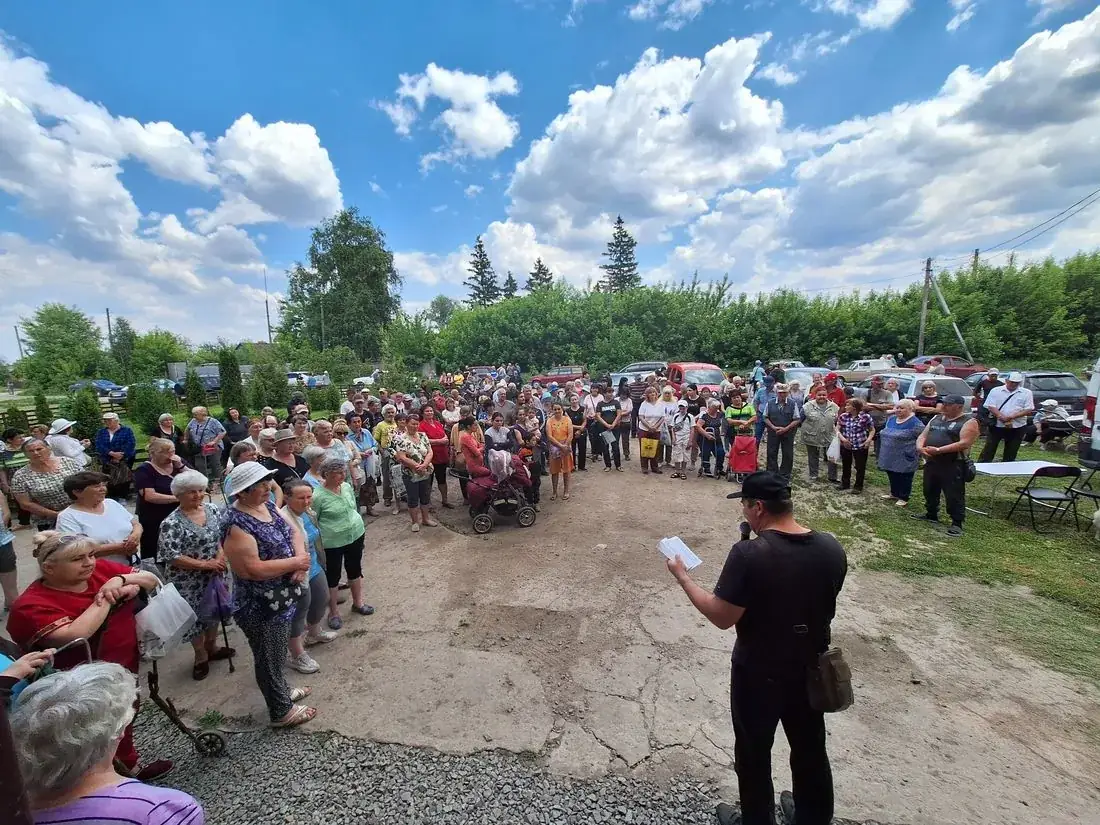 Допомога жителям, які проживають близько до лінії фронту