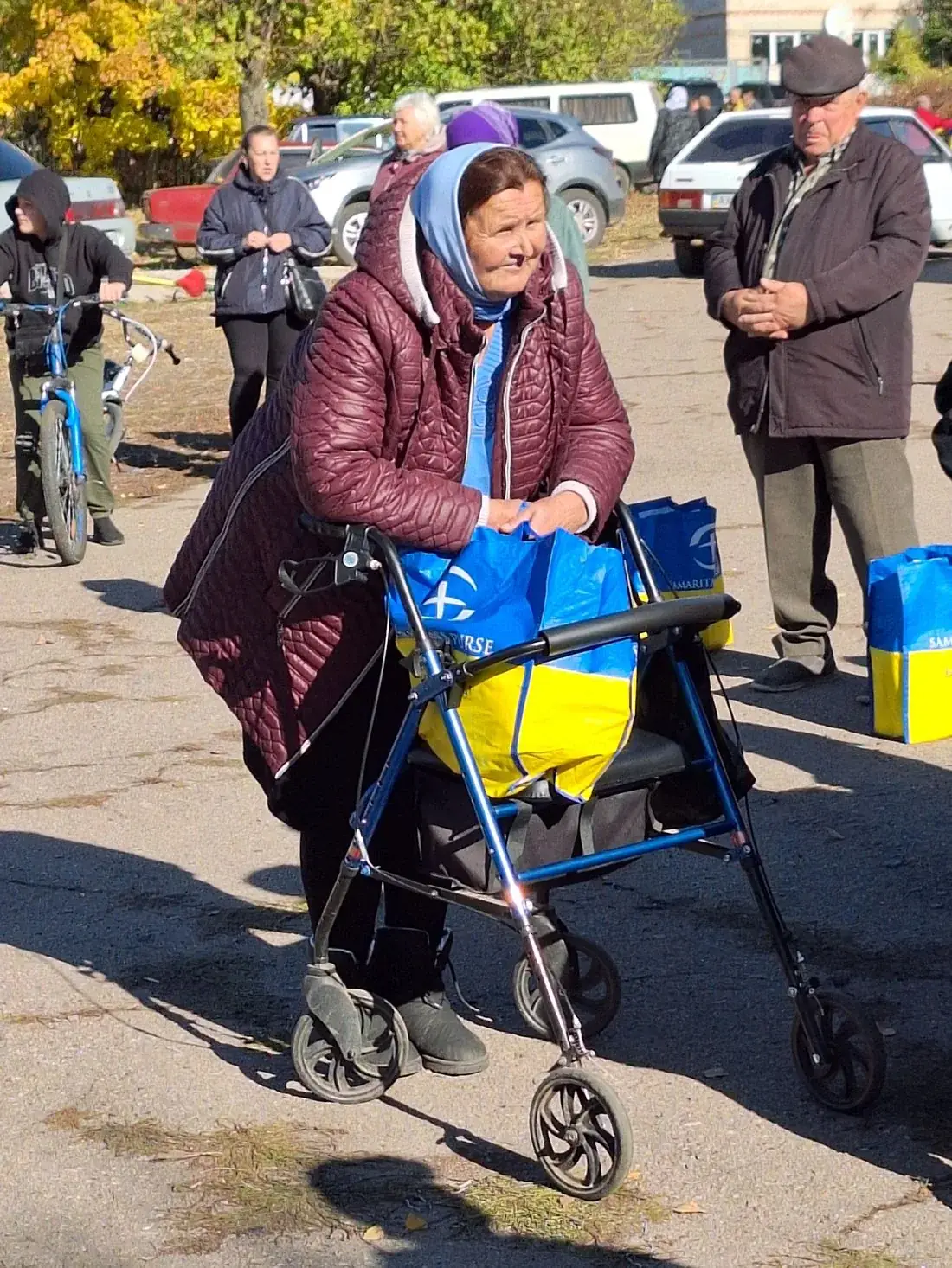 Допомога жителям, які проживають близько до лінії фронту